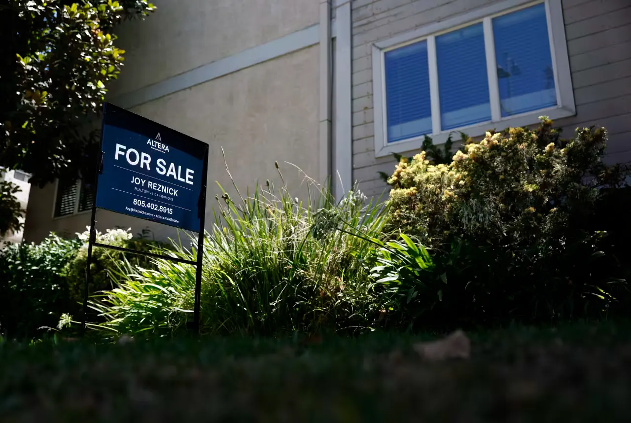 Is it a bad time to buy a home? Buyers say yes, data shows.