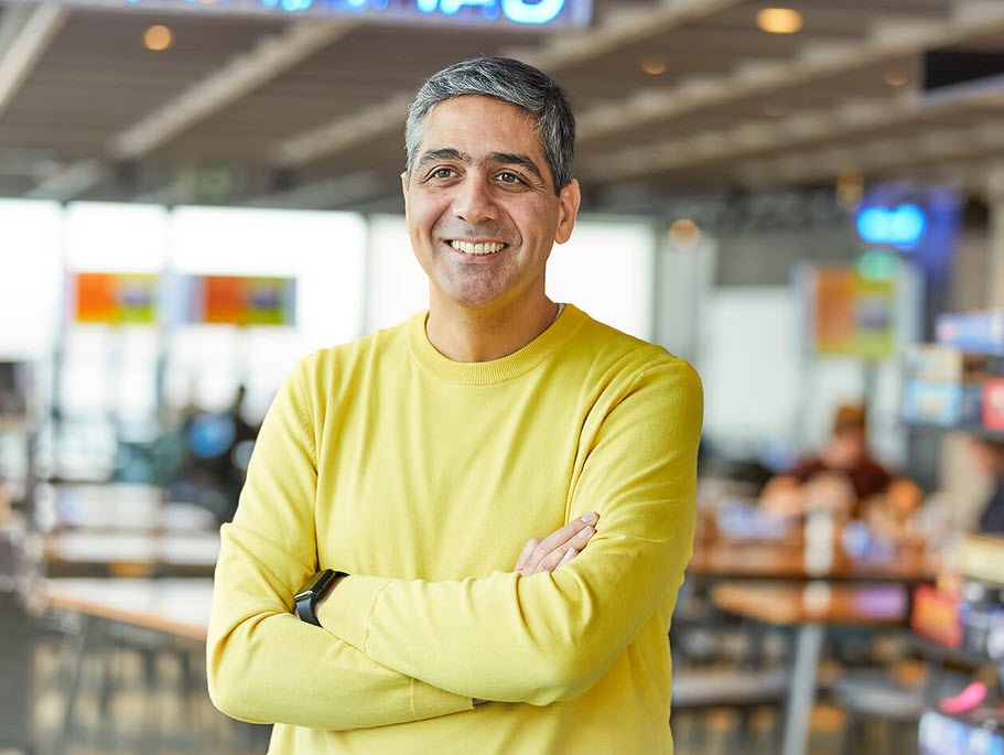 A Google insider is revealing the drama behind yesterday's unsettling shake up